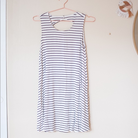 American Eagle Outfitters Dresses & Skirts - American Eagle Swing Dress American Eagle Outfitters Dresses & Skirts - American Eagle Swing Dress